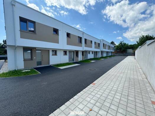 Reihenmittelhaus zum Kauf - Erstbezug 359.500 € 4 Zimmer 108 m² 105 m² Grundstück Bezirksstraße Sooß 2504