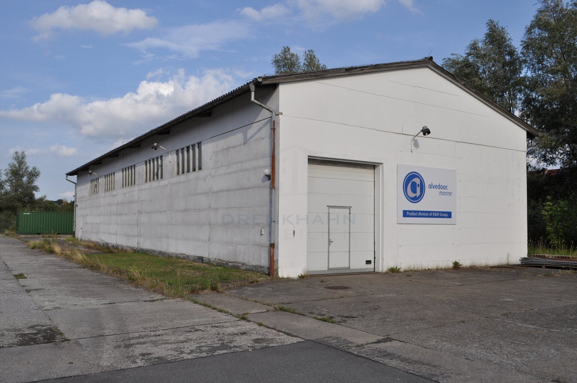 Lagerhalle zur Miete 2.965 € 2.000 m²<br/>Lagerfläche ab 400 m²<br/>Teilbarkeit Brinckmansdorf Rostock 18146