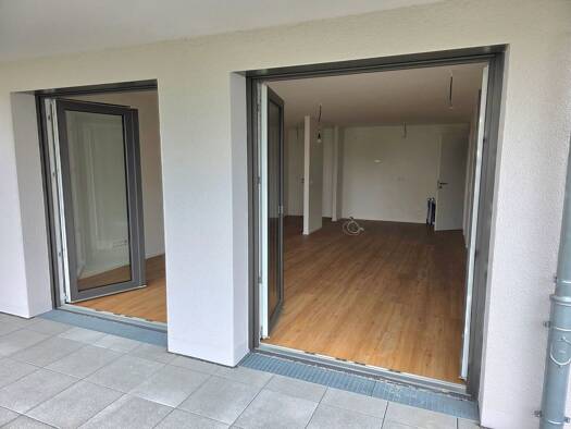 WG-Zimmer zur Miete 900 € 2 Zimmer 73 m² Geschoss EG/2 frei ab sofort Güglingen 74363