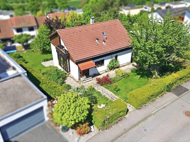 Einfamilienhaus zum Kauf 690.000 € 8 Zimmer 215,7 m² 889 m² Grundstück Salzert Lörrach 79540