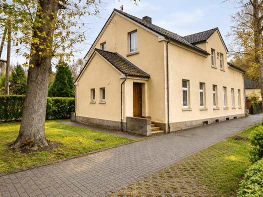 Doppelhaushälfte zum Kauf provisionsfrei 169.000 € 7 Zimmer 96 m² 576 m² Grundstück Flöz Dickebank 38 Ückendorf Gelsenkirchen-Süd 45886