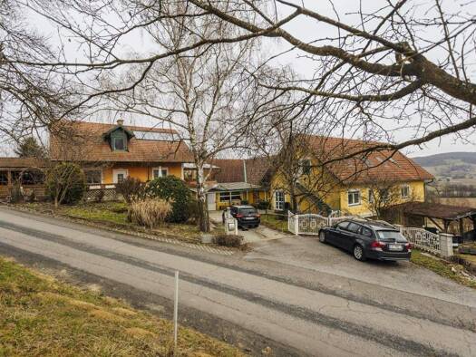 Mehrfamilienhaus zum Kauf 695.000 € 22 Zimmer 681,9 m² 5.683 m² Grundstück Tieschen 8355