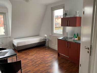 Wohnung zur Miete Wohnen auf Zeit 1.300 € 1 Zimmer 25 m² frei ab 01.11.2024 Marienplatz Karlshöhe Stuttgart 70178