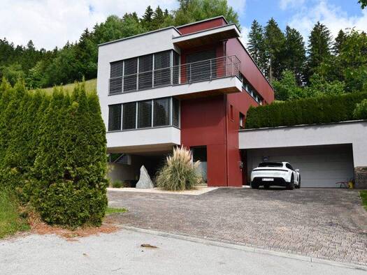 Einfamilienhaus zum Kauf provisionsfrei 8 Zimmer 228 m² 1.227 m² Grundstück Fügen 6263