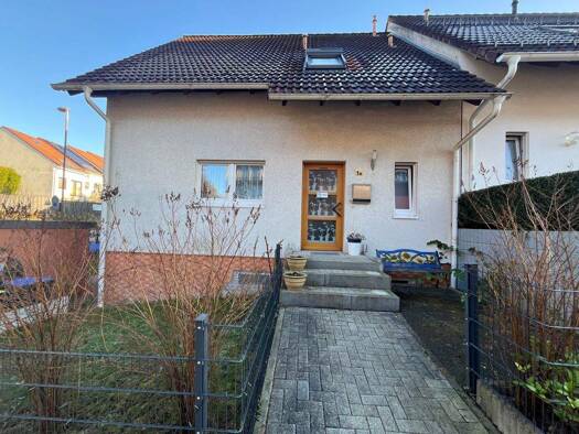 Einfamilienhaus zum Kauf 499.000 € 5 Zimmer 111 m² 308 m² Grundstück frei ab sofort Lüttringhausen Remscheid 42899