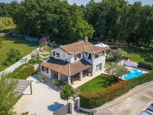 Haus zum Kauf 590.000 € 4 Zimmer 170 m² Basici Baderna - Mompaderno