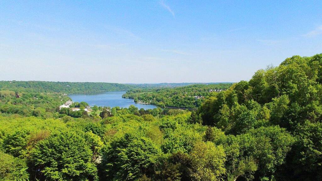 Penthouse zum Kauf - Erstbezug provisionsfrei 1.510.000 € 3 Zimmer 164,4 m² EG Bredeney Essen / Bredeney 45133