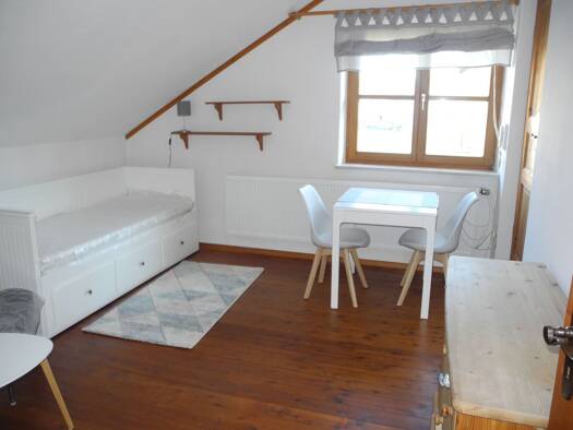 Wohnung zur Miete 455 € 1 Zimmer 22 m² Geschoss EG/1 frei ab 15.08.2026 Feucht Feucht 90537