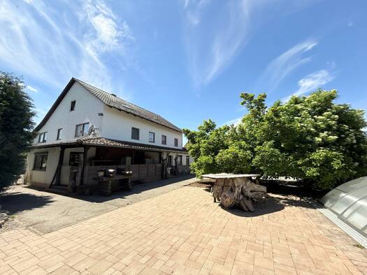 Haus zum Kauf 589.000 € 10 Zimmer 373 m² 3.481 m² Grundstück Arbing Osterhofen 94486