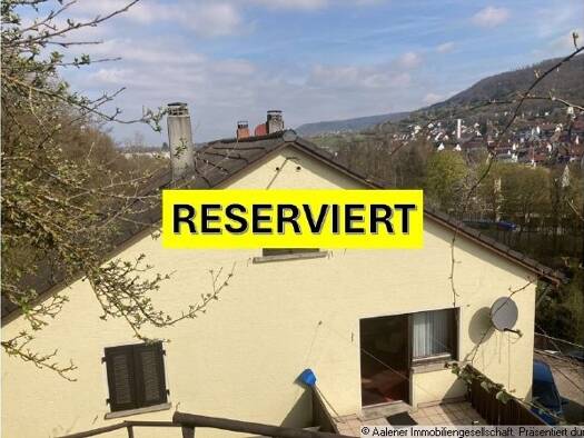 Doppelhaushälfte zum Kauf 185.000 € 7 Zimmer 138 m² 646 m² Grundstück Unterkochen Aalen 73432