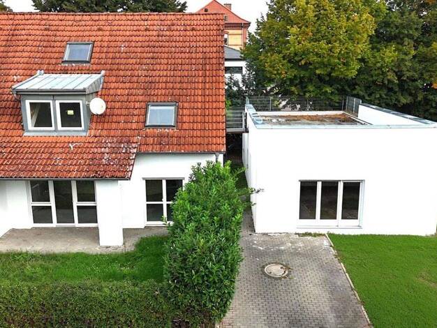 Einfamilienhaus zum Kauf provisionsfrei 349.000 € 8 Zimmer 219,5 m² 420,1 m² Grundstück Im grünen Winkel 2 Landau 76829