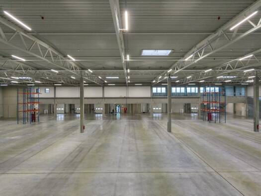 Lagerhalle zur Miete provisionsfrei 9.200 m² Lagerfläche teilbar ab 2.200 m² Weiskirchen Rodgau 63110