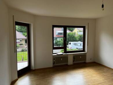 Wohnung zur Miete 731 € 2 Zimmer 58 m² 2. Geschoss frei ab 15.06.2025 Emmendingen Emmendingen 79312