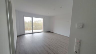 Wohnung zur Miete 740 € 2 Zimmer 57 m² 2. Geschoss frei ab sofort Naumburg Naumburg 06618