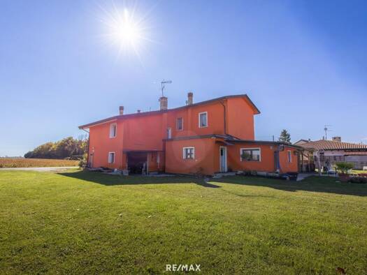 Mehrfamilienhaus zum Kauf 299.000 € 6 Zimmer 180 m² 9.590 m² Grundstück Precenicco 33050