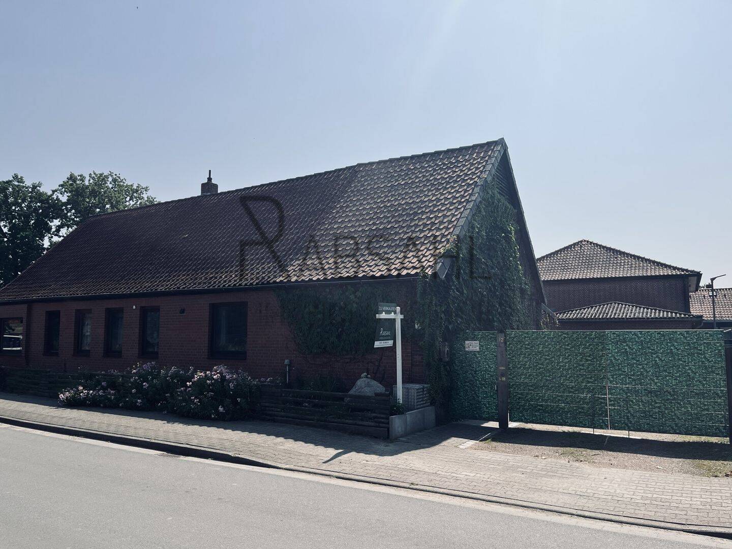 Einfamilienhaus zum Kauf – pohled 2