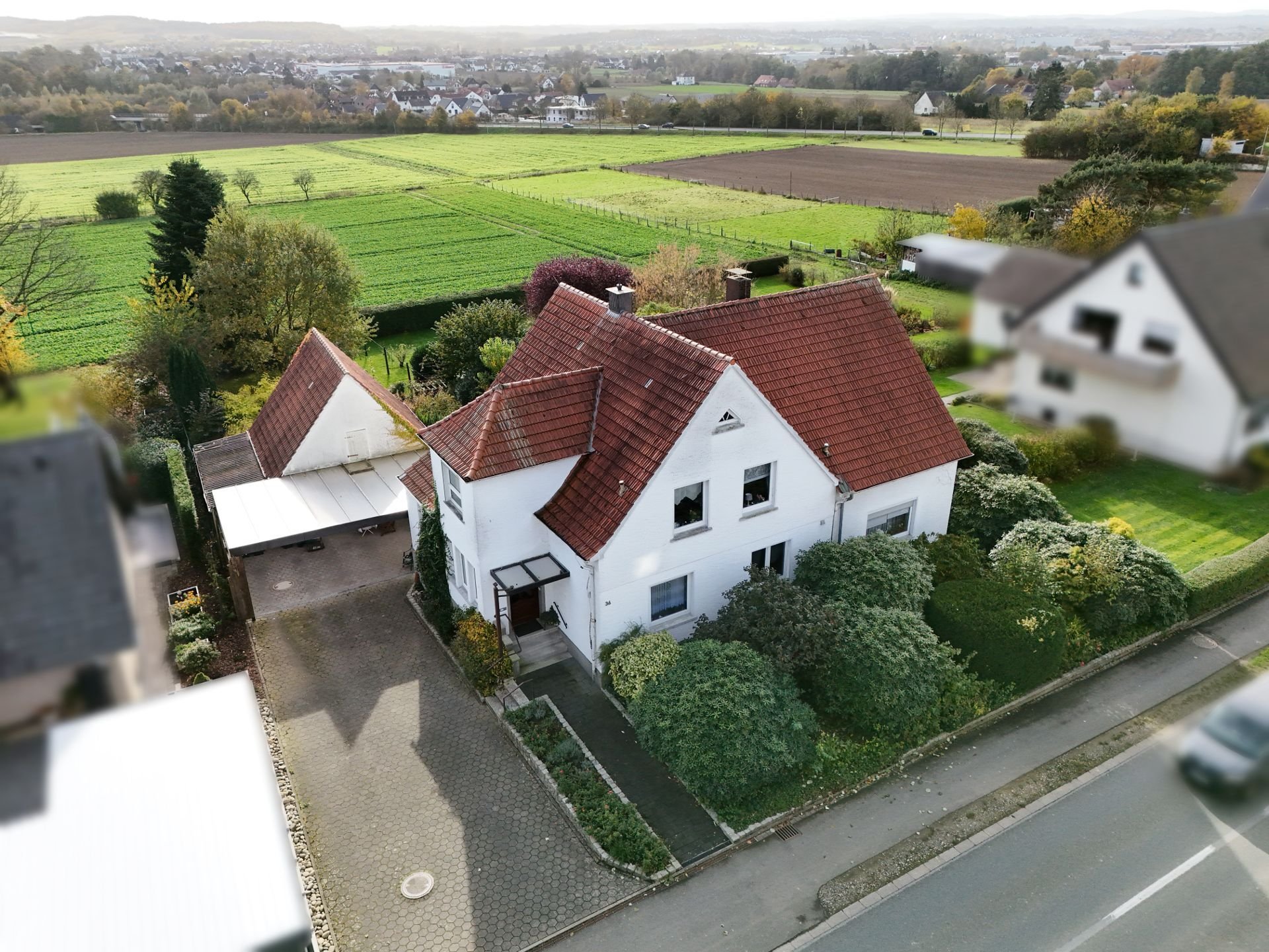 Einfamilienhaus zum Kauf 289.000 € 9 Zimmer 230 m²<br/>Wohnfläche 1.702 m²<br/>Grundstück Quernheim Kirchlengern 32278