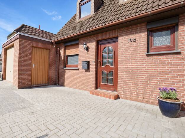 Doppelhaushälfte zum Kauf provisionsfrei 329.900 € 4 Zimmer 110 m² 250 m² Grundstück Potsdamer Straße 10 A Stickgras/Annenriede Delmenhorst 27751