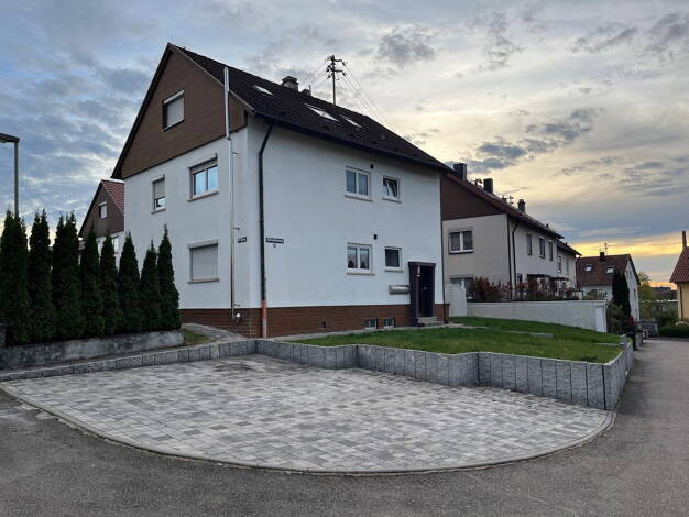 Mehrfamilienhaus zum Kauf provisionsfrei 720.000 € 8 Zimmer 162 m² 477 m² Grundstück Schwalbenweg 10 Winnenden Winnenden 71364