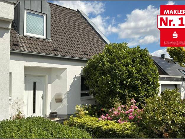 Doppelhaushälfte zum Kauf 199.000 € 3 Zimmer 96,9 m² 695 m² Grundstück frei ab 01.08.2026 Warstein Warstein 59581