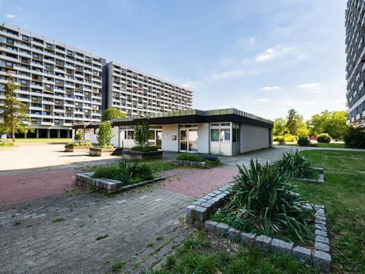 Studio zur Miete 387 € 1 Zimmer 29 m² 2. Geschoss frei ab 01.09.2026 Rostocker Straße 52 Bad Cannstatt Bad Cannstatt 70376