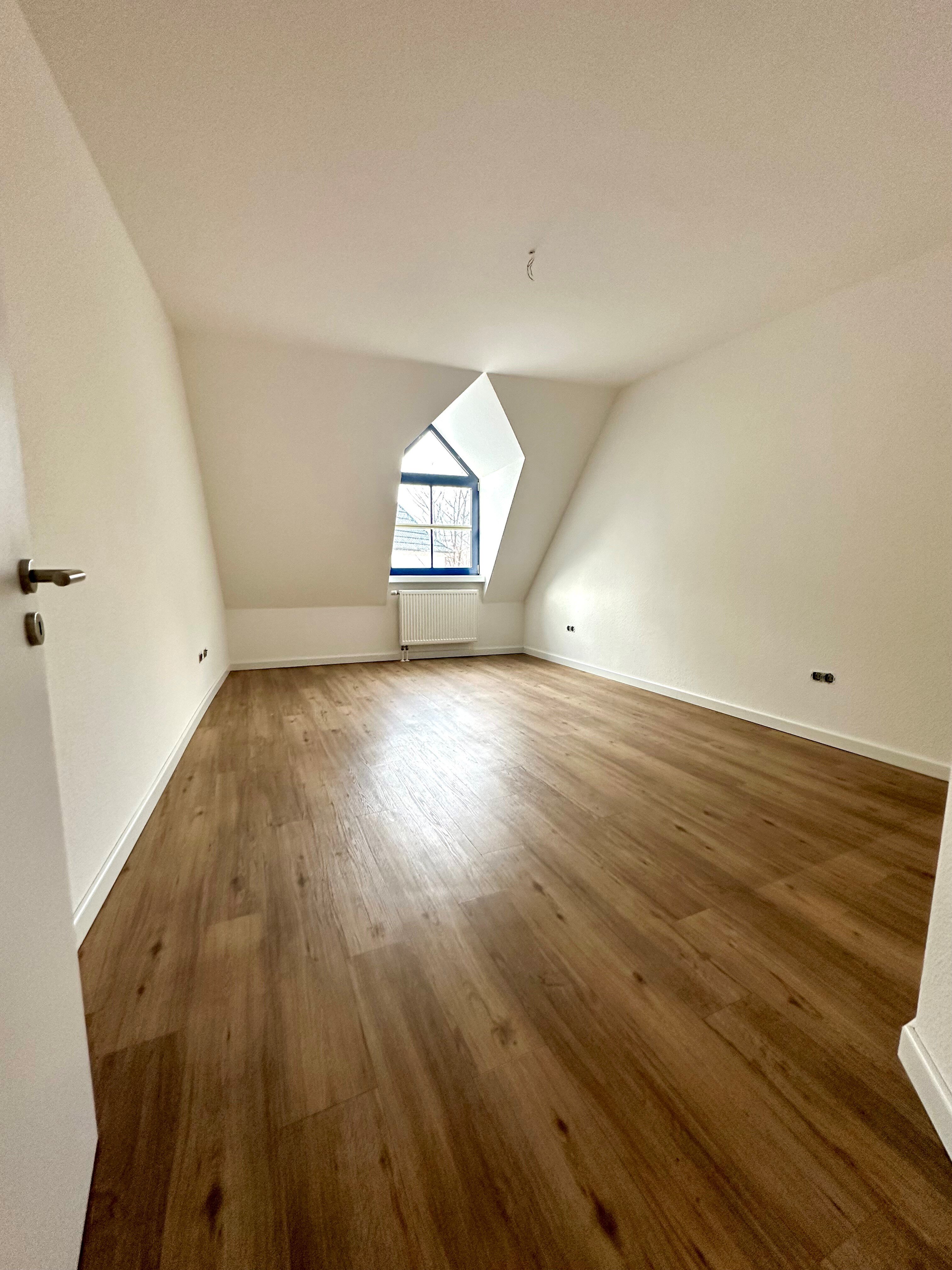 Bürofläche zur Miete provisionsfrei 1.050 € 3 Zimmer 98 m²<br/>Bürofläche Keetstraße Lohne Lohne 49393