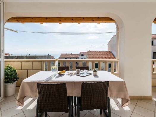 Haus zum Kauf 990.000 € 5 Zimmer 390 m² Bol