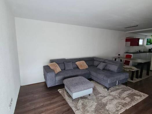 Wohnung zur Miete 900 € 3,5 Zimmer 78 m² Geschoss 2/7 frei ab 01.10.2026 Untereisesheim 74257