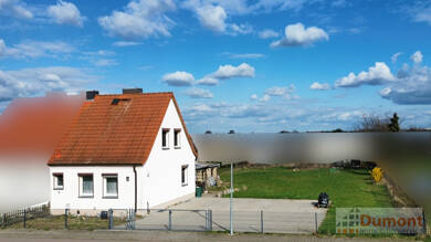 Reihenendhaus zum Kauf provisionsfrei 147.000 € 3 Zimmer 77 m² 1.193 m² Grundstück Zöschen Leuna - Zöschen 06237