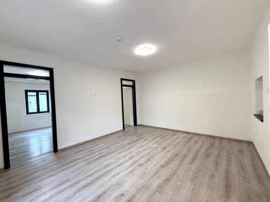 Wohnung zur Miete 597 € 3 Zimmer 59 m² EG Zeltweg 8740