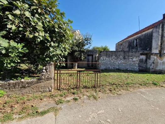 Haus zum Kauf 135.000 € 6 Zimmer 150 m² Sveti Filip i Jakov