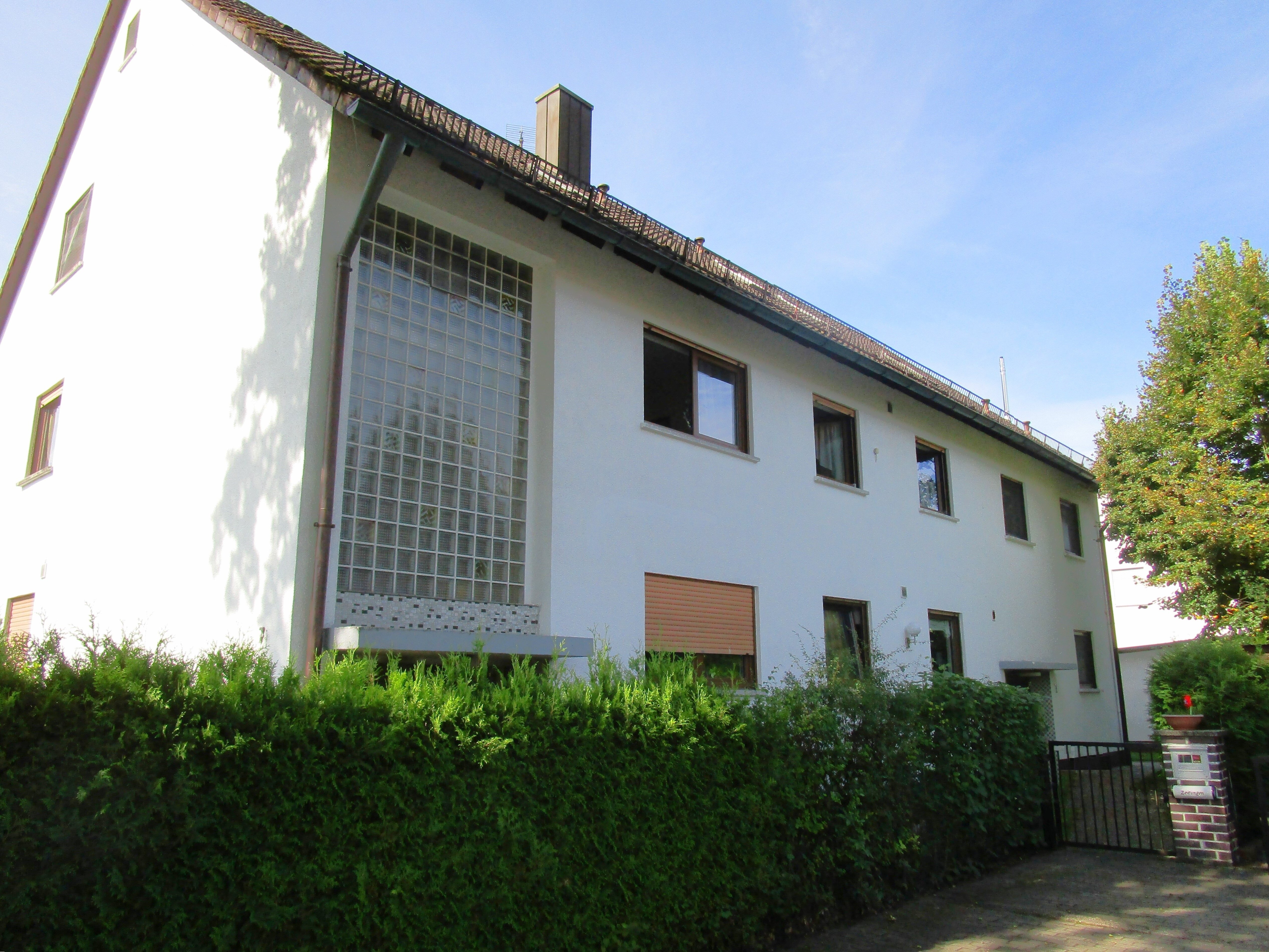 Mehrfamilienhaus zum Kauf 895.000 € 14 Zimmer 400 m²<br/>Wohnfläche 815 m²<br/>Grundstück Behringersdorf Schwaig 90571