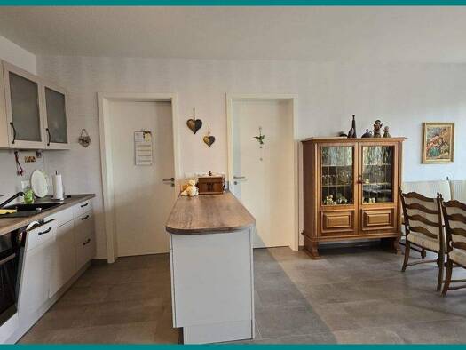 Wohnung zur Miete 800 € 2,5 Zimmer 91 m² Sulingen 27232