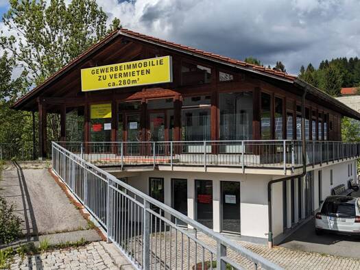 Ladenfläche zur Miete 1.600 € 280 m² Verkaufsfläche Hauptstraße 2-4 Spiegelau 94518