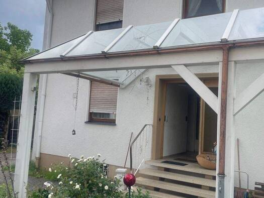 Doppelhaushälfte zum Kauf 389.000 € 5 Zimmer 121,4 m² 376 m² Grundstück frei ab sofort Weinzierlein Zirndorf 90513
