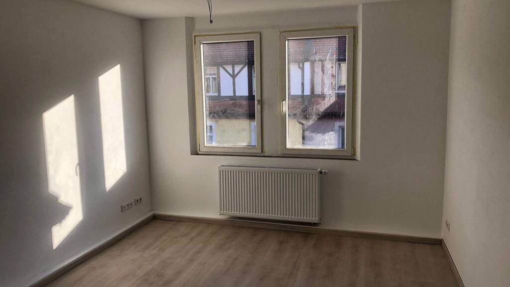 Wohnung zur Miete 720 € 2,5 Zimmer 70 m² 3. Geschoss frei ab 01.03.2026 Kornstr. 7, 3.OGR Südstadt Fürth 90763