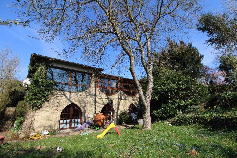 Immobilie in Kirkel - NR. 1789: Dreifamilienhaus in sehr schöner Wohnlage von Kirkel-Altstadt, deutlicher Modernisierungsbedarf vorhanden - Bild 0