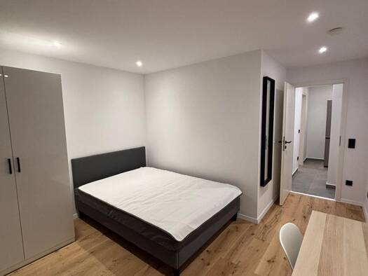 WG-Zimmer zur Miete auf Zeit 430 € 11,8 m² 1. Geschoss frei ab 01.11.2026 Eberlestraße 36 Pfersee Augsburg 86157