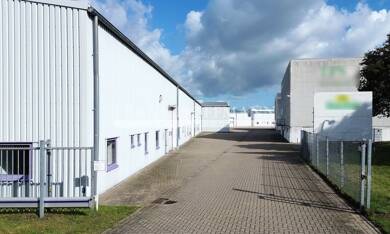 Lagerhalle zur Miete 7.407 m² Lagerfläche teilbar ab 1.466 m² Kaltenkirchen 24568