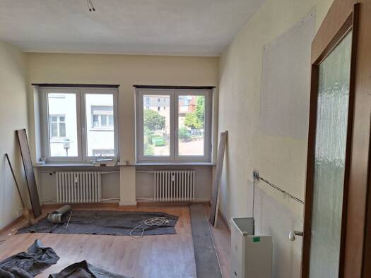 Wohnung zur Miete 800 € 3 Zimmer 90 m² Geschoss EG/4 frei ab 01.09.2026 St Johann Mitte 66111