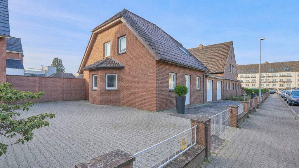 Einfamilienhaus zum Kauf 899.000 € 8 Zimmer 219 m² 760 m² Grundstück Holzbüttgen Kaarst 41564