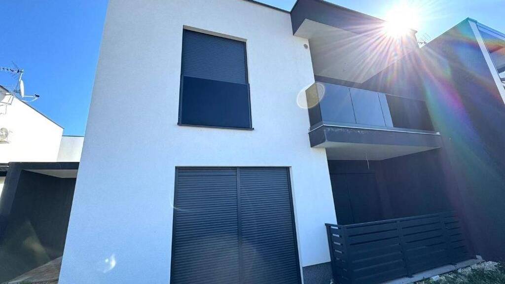 Einfamilienhaus zum Kauf 415.000 € 5 Zimmer 100 m² Grundstück Medulin 52203