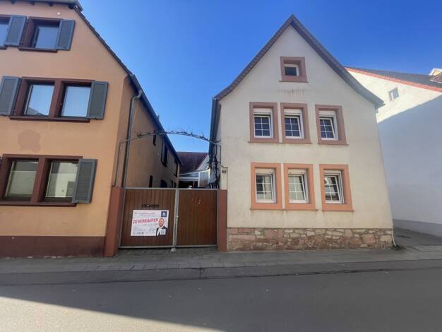 Mehrfamilienhaus zum Kauf 295.000 € 5 Zimmer 129 m² 692 m² Grundstück Edenkoben 67480