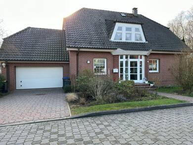 Einfamilienhaus zum Kauf 499.996 € 6 Zimmer 244 m² 788 m² Grundstück Robinienstr. Lindenberg Neubrandenburg 17033