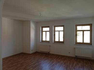 Wohnung zur Miete 339 € 2 Zimmer 57 m² 2. Geschoss frei ab sofort Markt 16 Schmölln Schmölln 04626