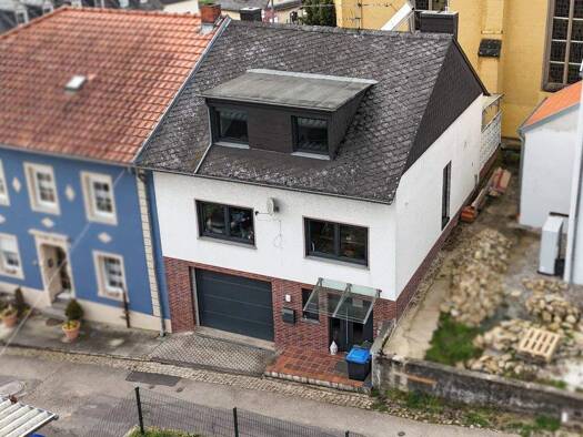Einfamilienhaus zum Kauf 399.000 € 10 Zimmer 132 m² 122 m² Grundstück Kirchweg 4 Mesenich Langsur 54308