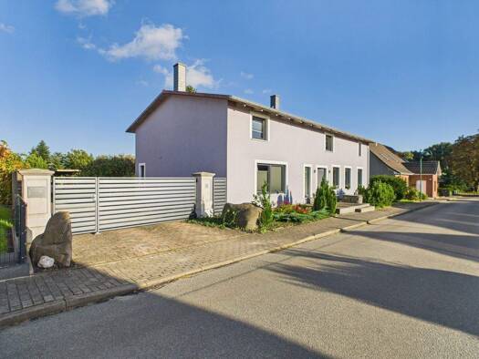 Einfamilienhaus zum Kauf 339.000 € 6 Zimmer 176 m² 1.972 m² Grundstück Suckow Ruhner Berge 19376