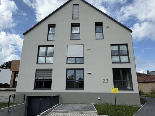 Wohnung zur Miete 1.270 € 3 Zimmer 90 m² Kreuztal Kreuztal 57223