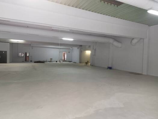 Lagerhalle zur Miete 3.900 € 650 m² Lagerfläche Roding Roding 93426