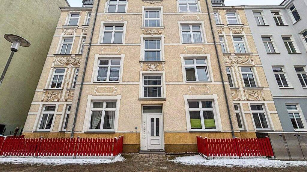 Wohnung zum Kauf 270.000 € 3 Zimmer 81,4 m² Kröpeliner Tor-Vorstadt Rostock 18055